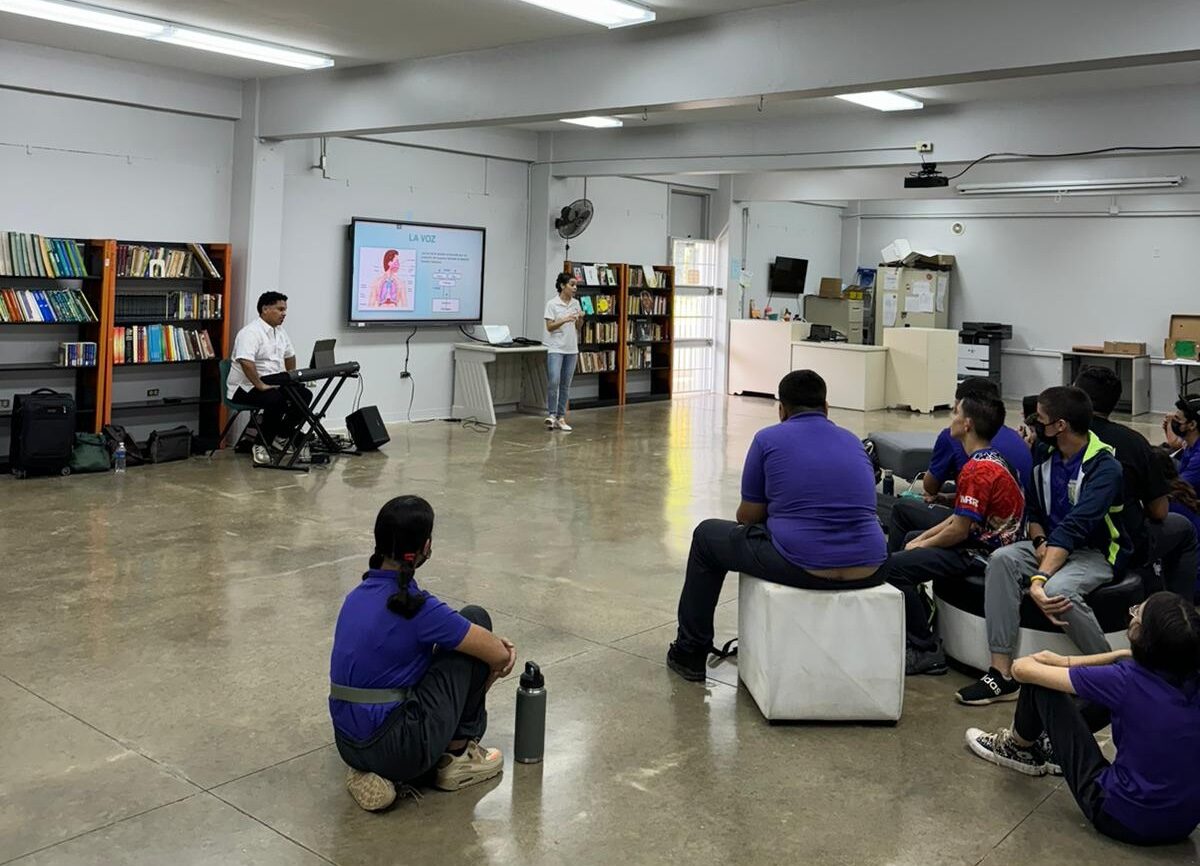 “Nuestras Voces” en la Escuela Primaria Marcelino Rodríguez — 1